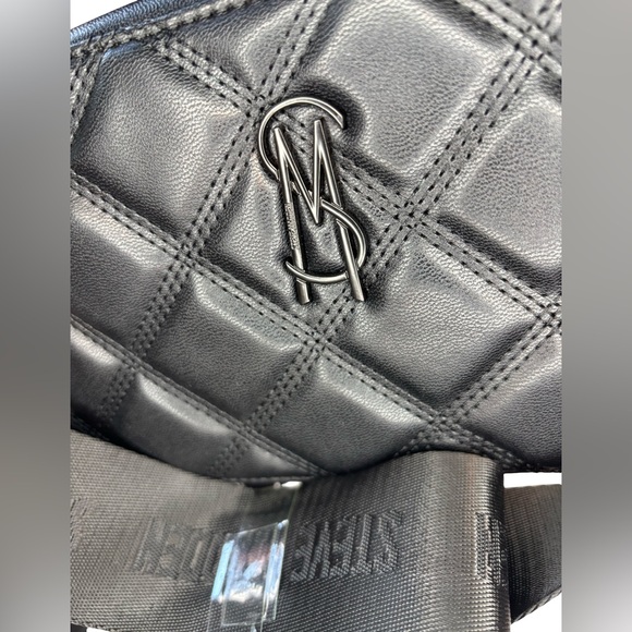 Steve Madden Bwallie Boho Quilted Black Crossbody Bag - Picture 4 of 8